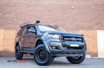FORD RANGER GRENADE OR MATTE BLACK